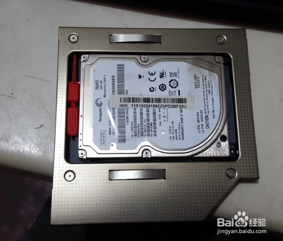 如何安装联想y580加装固态硬盘_联想g480 固态硬盘安装_联想g480加装固态硬盘