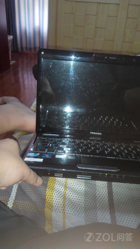 东芝l600电脑屏幕不亮_东芝笔记本显示器不亮_笔记本显示器不亮